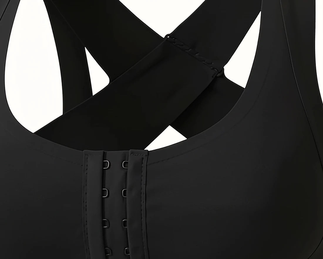Detalle de los tirantes en X y el broche de 3 niveles
